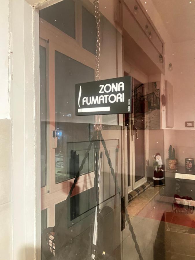 Shiva House Hotel Naples Luaran gambar
